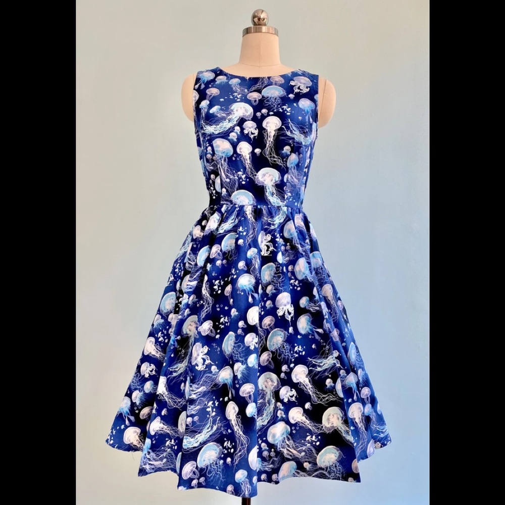 Retrolicious Jellyfish Dress Size 2X NWT